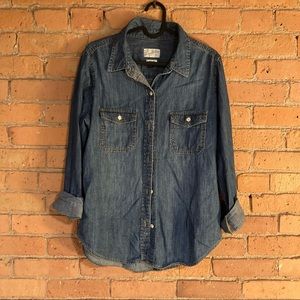 NWOT Universal thread dark denim labette shirt